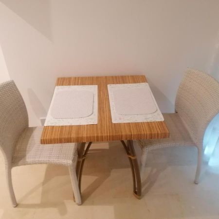 Apartamento playa Las Arenas Valencia Bagian luar foto