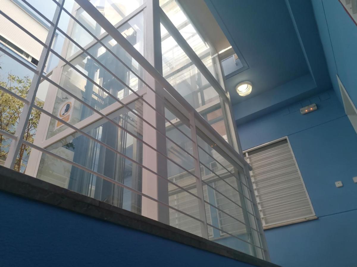 Apartamento playa Las Arenas Valencia Bagian luar foto